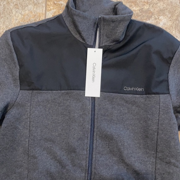 Calvin Klein full zip jacket - Picture 2 of 6